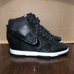 Nike Dunk Sky Hi size 8.5 WMNS